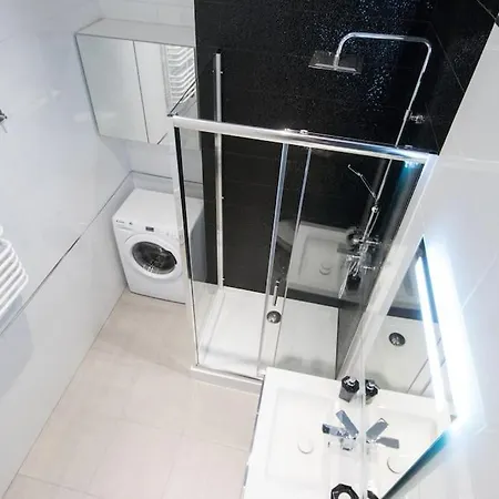 Apartment With Air Conditioning In The Heart Of Cracow Heart *