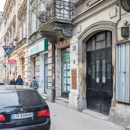 With Air Conditioning In The Heart Of Cracow Heart *