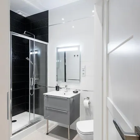 With Air Conditioning In The Heart Of Cracow Heart Appartement *